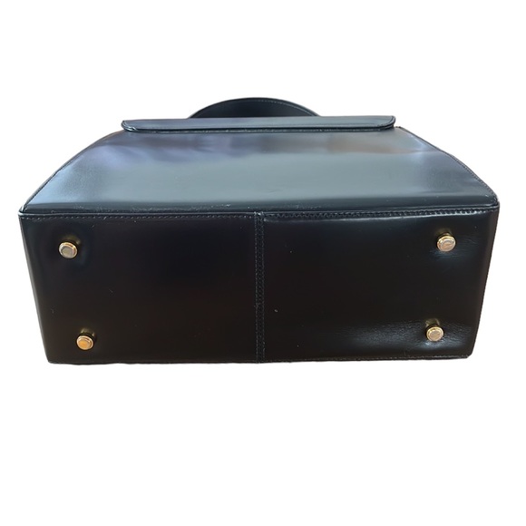 Salvatore Ferragamo Gancini Kelly Top Handle Leather Bag Black - Picture 8 of 16